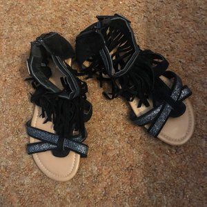 Fringe Forever 21 EUC Gladiator Sandals Black faux Suede Size 7